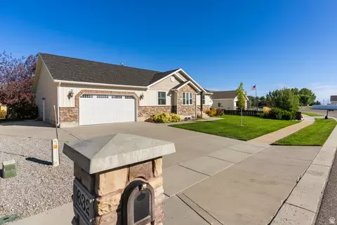 Exterior - 632 S 800 E, Preston, ID 83263 photo 3 of 14