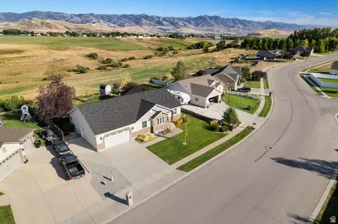View/Area - 632 S 800 E, Preston, ID 83263 photo 1 of 14