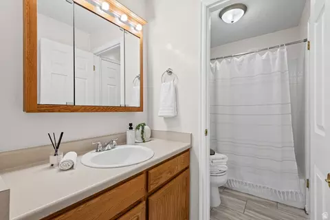668 E Williamsburg Cir, Sandy, UT 84070 photo 22