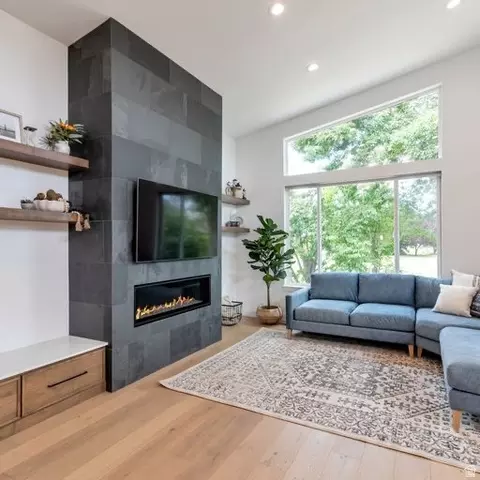 Living - 158 W 800 S #4, Orem, UT 84058 photo 2 of 3