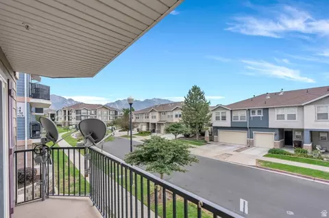 Exterior - 74 E Resaca Dr S #B7, Sandy, UT 84070 photo 1 of 4