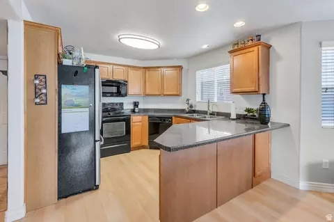 Kitchen - 74 E Resaca Dr S #B7, Sandy, UT 84070 photo 1 of 3