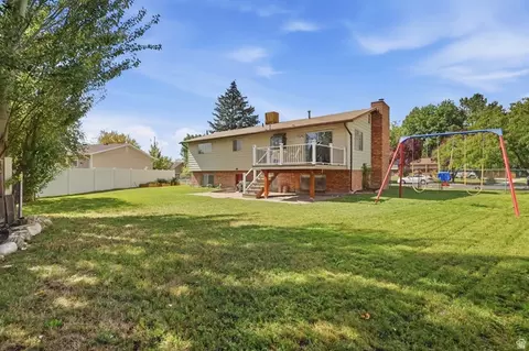 Exterior - 618 E 315 S, Layton, UT 84041 photo 2 of 6