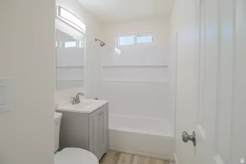 Bath - 2488 N 350 W, Sunset, UT 84015 photo 1 of 2