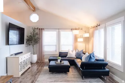 Living - 436 E Canyon Estates Dr, Bountiful, UT 84010 photo 1 of 5