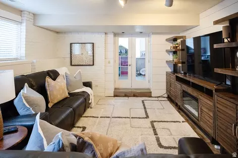 Living - 436 E Canyon Estates Dr, Bountiful, UT 84010 photo 5 of 5