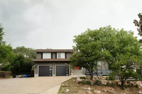 Exterior - 436 E Canyon Estates Dr, Bountiful, UT 84010 photo 2 of 15