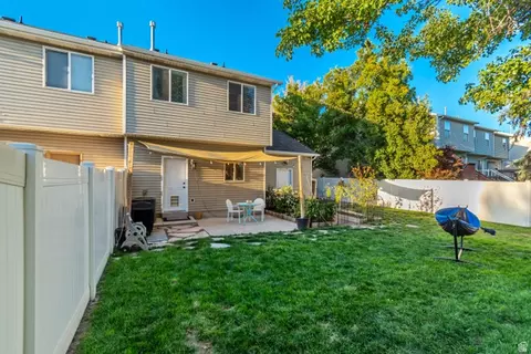 Exterior - 1201 W Glencoe Dr S, Murray, UT 84123 photo 4 of 6