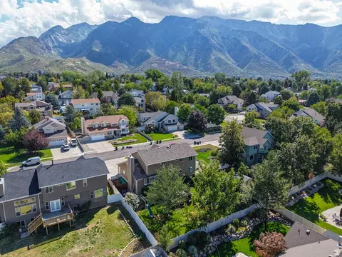 View/Area - 10146 S 2415 E, Sandy, UT 84092 photo 7 of 11