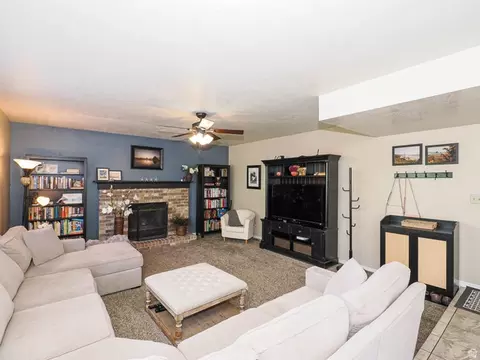 Living - 10146 S 2415 E, Sandy, UT 84092 photo 6 of 8