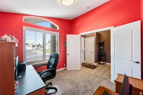 Entry Way - 446 E Green Haven Dr S, Midvale, UT 84047 photo 3 of 4