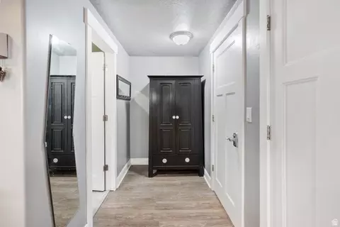 Entry Way - 1123 S Wildflower Ln, Mapleton, UT 84664 photo 4 of 4