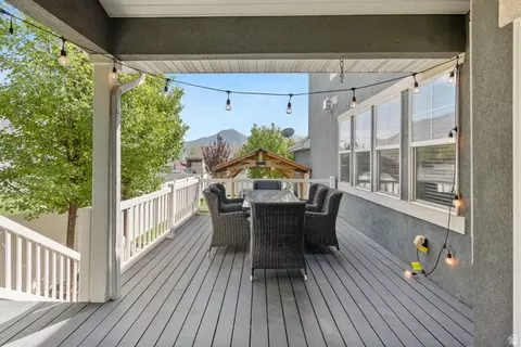 Exterior - 1123 S Wildflower Ln, Mapleton, UT 84664 photo 6 of 10