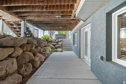 Exterior - 1123 S Wildflower Ln, Mapleton, UT 84664 photo 9 of 10