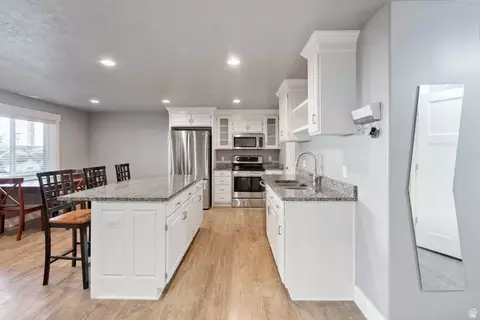 Kitchen - 1123 S Wildflower Ln, Mapleton, UT 84664 photo 5 of 7