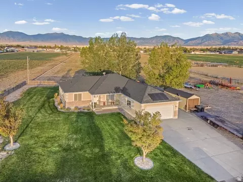 View/Area - 415 S Worthington St, Grantsville, UT 84029 photo 1 of 8