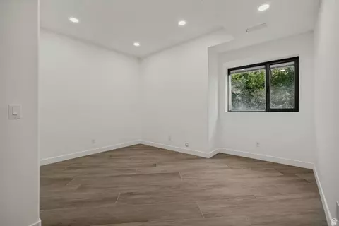Bedroom - 3860 S Highland Ct E, Bountiful, UT 84010 photo 6 of 6