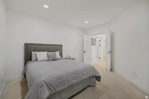 Bedroom - 3860 S Highland Ct E, Bountiful, UT 84010 photo 3 of 6