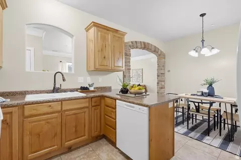 Kitchen - 3689 E Rock Creek Rd #N1, Eagle Mountain, UT 84005 photo 5 of 5