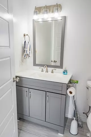 Bath - 1069 E 150 St S, Santaquin, UT 84655 photo 7 of 8