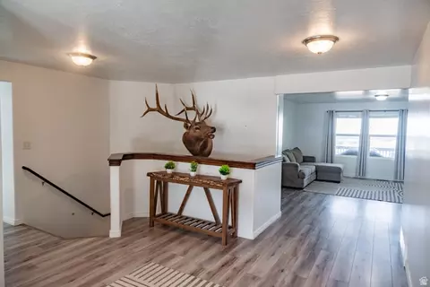 Entry Way - 1069 E 150 St S, Santaquin, UT 84655 photo 1 of 3