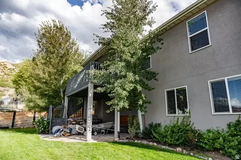 Exterior - 1069 E 150 St S, Santaquin, UT 84655 photo 5 of 11