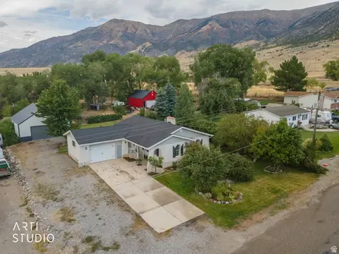 2470 W 7200 N, Honeyville, UT 84314