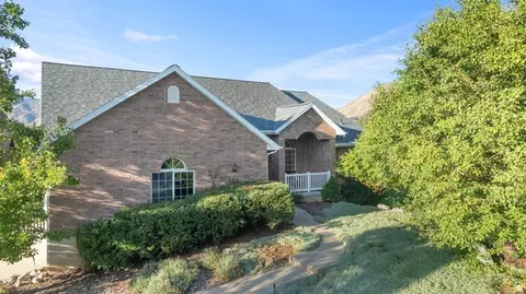 Exterior - 555 E 1600 S, Mapleton, UT 84664 photo 8 of 10