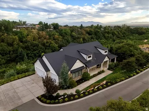 View/Area - 2522 E Thurston Ln, Layton, UT 84040 photo 5 of 5