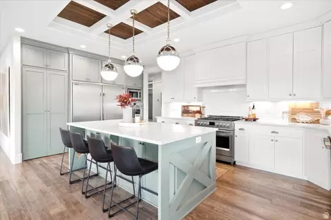 Kitchen - 2522 E Thurston Ln, Layton, UT 84040 photo 2 of 6