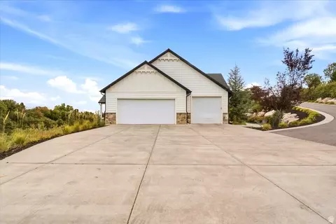 Other - 2522 E Thurston Ln, Layton, UT 84040 photo 3 of 16