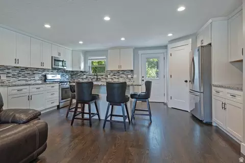 Kitchen - 8523 S Kelsch Dr E, Sandy, UT 84093 photo 1 of 3