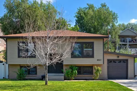 Exterior - 8523 S Kelsch Dr E, Sandy, UT 84093 photo 9 of 10