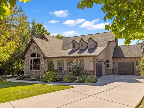 Exterior - 4460 S 2700 E, Holladay, UT 84124 photo 3 of 8