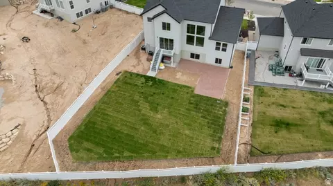Exterior - 36 W Limber Pine Dr, Mapleton, UT 84664 photo 11 of 12