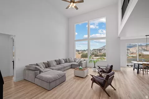 Living - 36 W Limber Pine Dr, Mapleton, UT 84664 photo 1 of 2