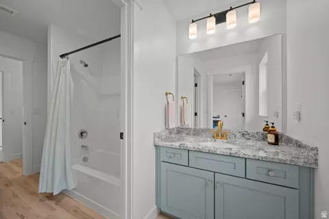 Bath - 36 W Limber Pine Dr, Mapleton, UT 84664 photo 4 of 6