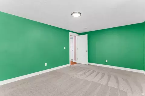 Bedroom - 2063 E 1200 N, Layton, UT 84040 photo 8 of 10