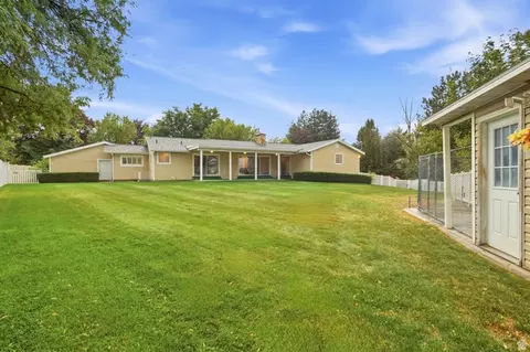 Exterior - 485 Parkview Cir, Smithfield, UT 84335 photo 6 of 13