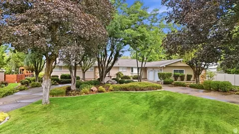 Exterior - 485 Parkview Cir, Smithfield, UT 84335 photo 3 of 13