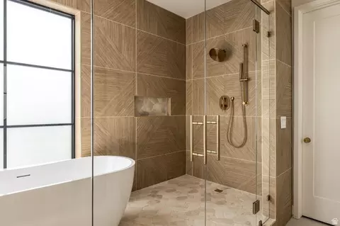 Bath - 1341 Willow Lakes Dr #56, Logan, UT 84321 photo 4 of 21