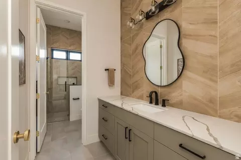 Bath - 1341 Willow Lakes Dr #56, Logan, UT 84321 photo 17 of 21