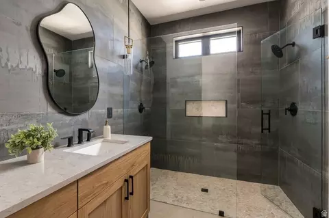 Bath - 1341 Willow Lakes Dr #56, Logan, UT 84321 photo 12 of 21