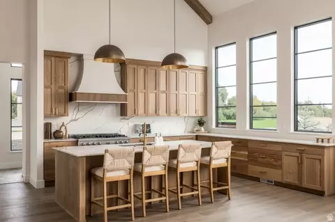 Kitchen - 1341 Willow Lakes Dr #56, Logan, UT 84321 photo 6 of 11