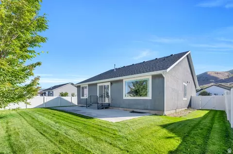 Exterior - 1854 S 360 W, Payson, UT 84651 photo 5 of 8