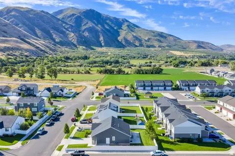 View/Area - 1854 S 360 W, Payson, UT 84651 photo 4 of 7
