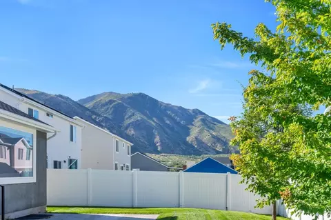 Exterior - 1854 S 360 W, Payson, UT 84651 photo 4 of 8