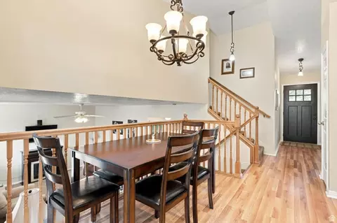 Dining - 1886 S Dahl Ln, Syracuse, UT 84075 photo 1 of 2