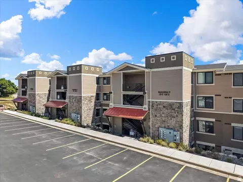 35 E 150 S #D301, Garden City, UT 84028