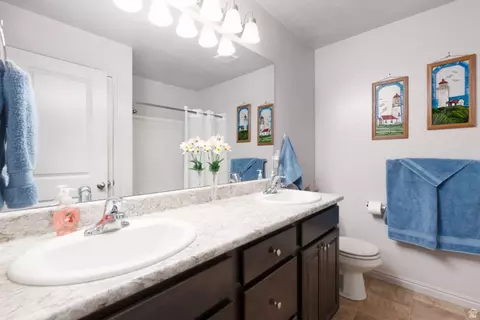 Bath - 709 N 220 E, Salem, UT 84653 photo 1 of 1